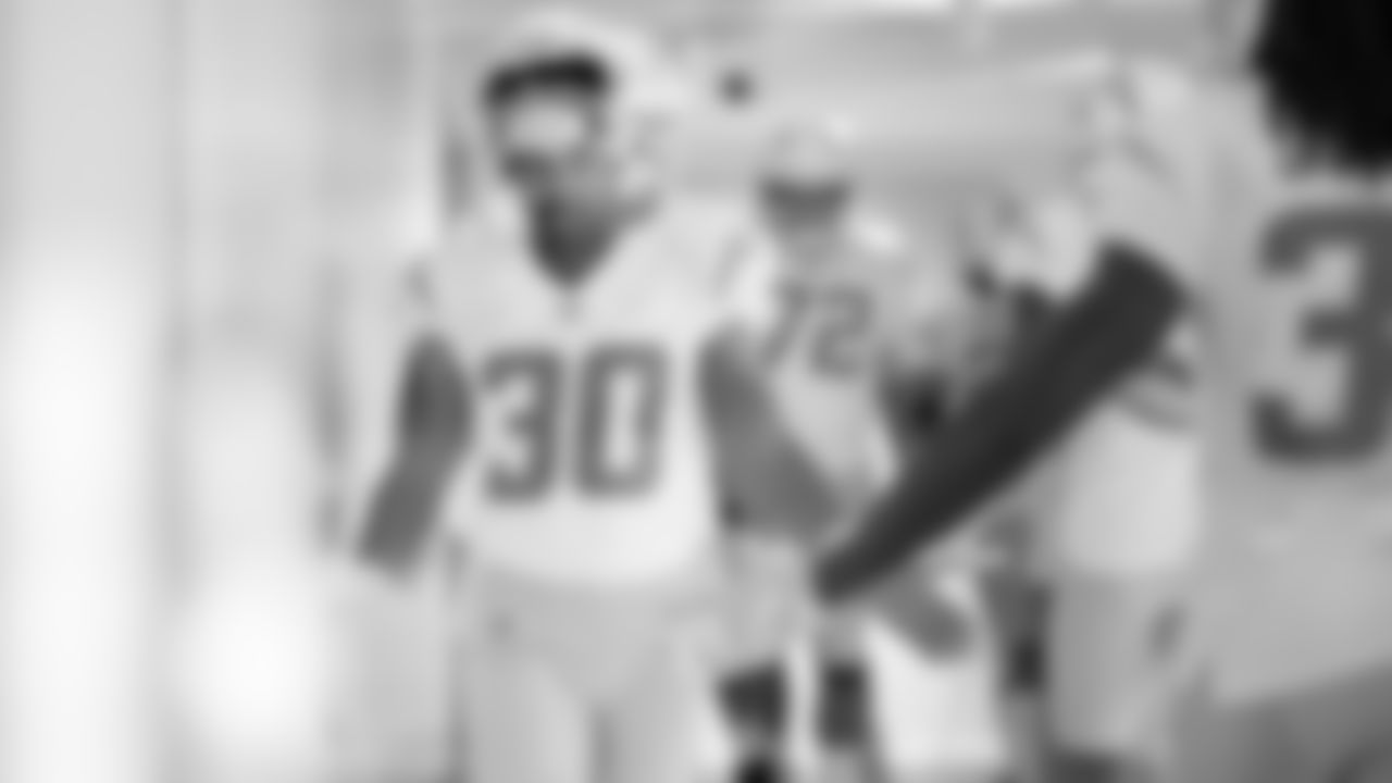 TopShots20_Ekeler_014