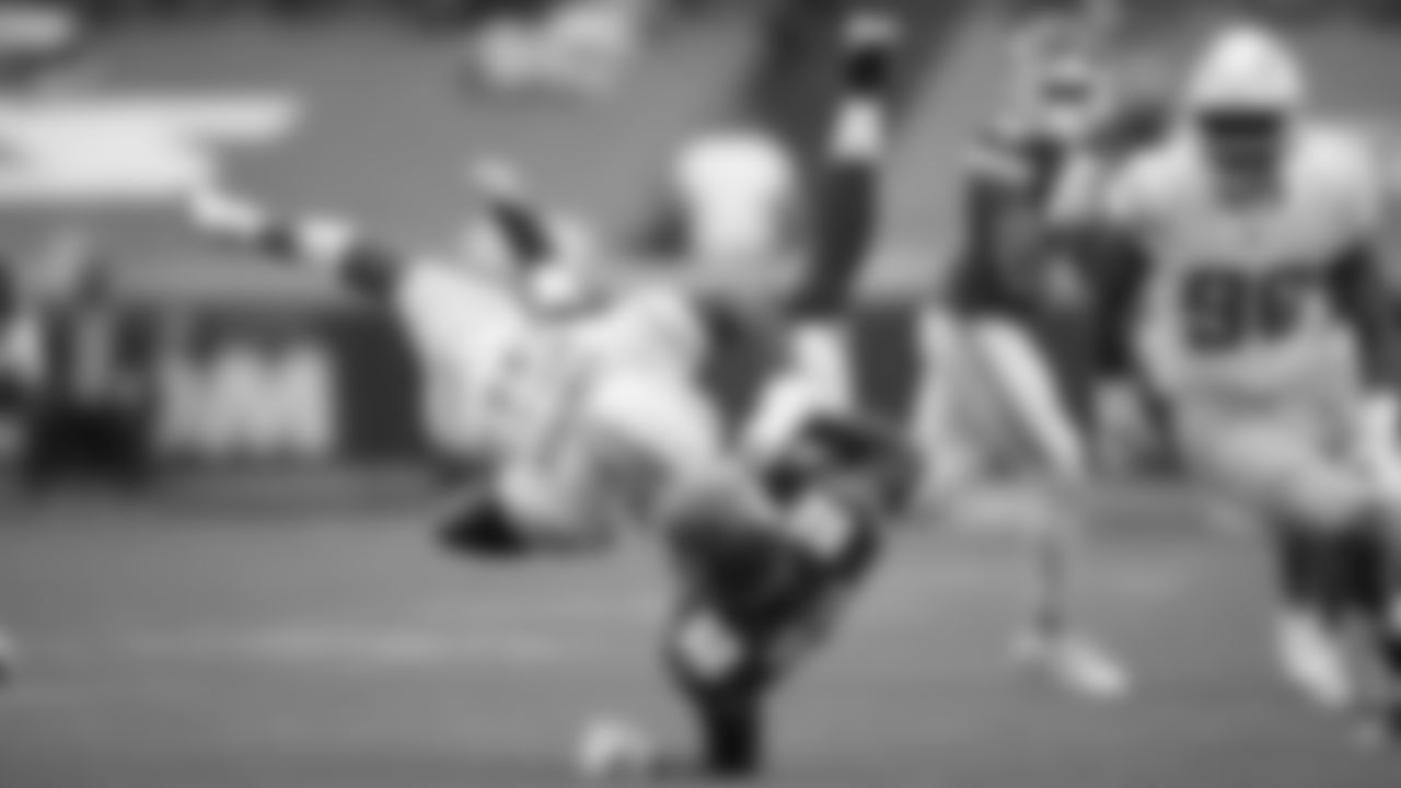 TopShots20_Defense_087
