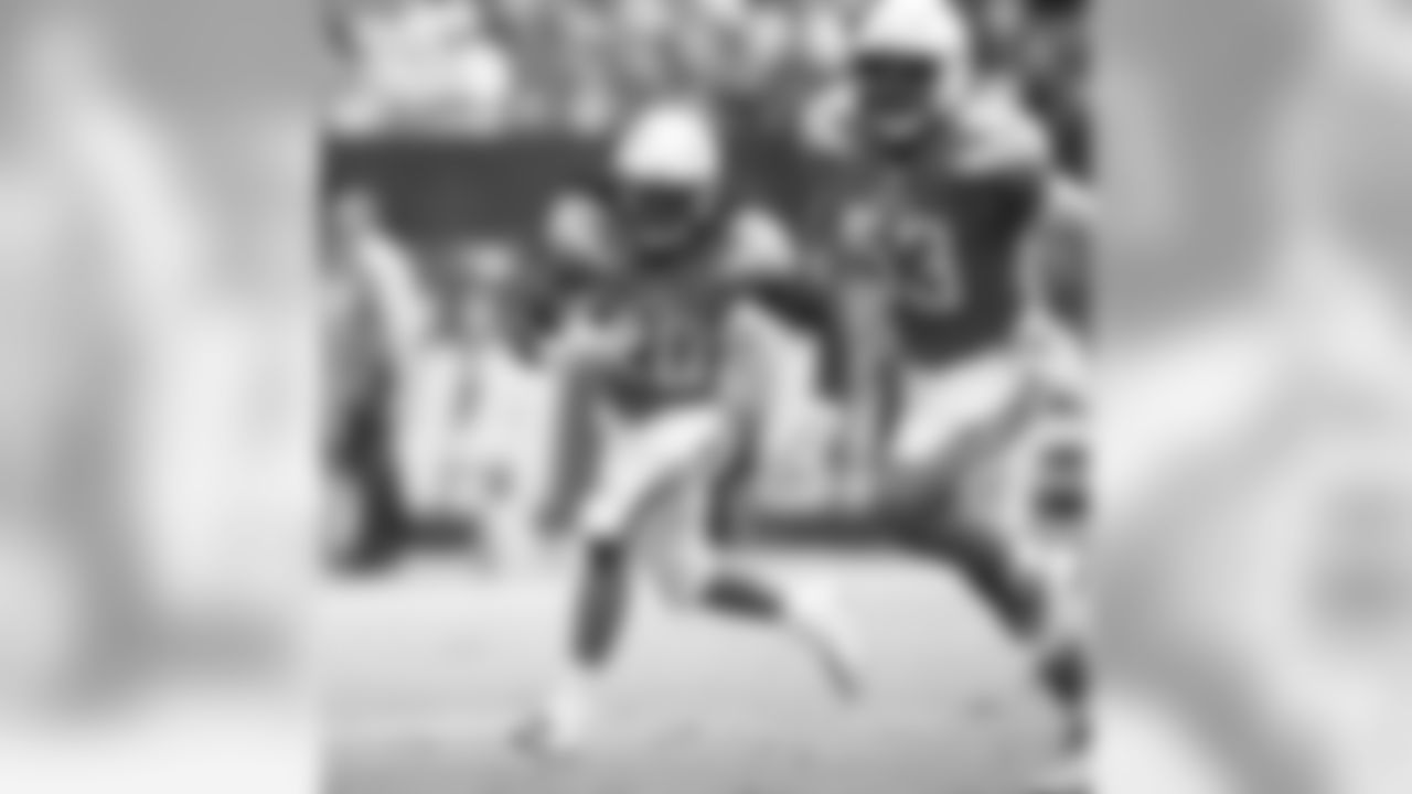 Oakland Raiders at Los Angeles Chargers on Sunday, October 07, 2018 in Carson, CA. Final score: OAK 10 - LAC 26