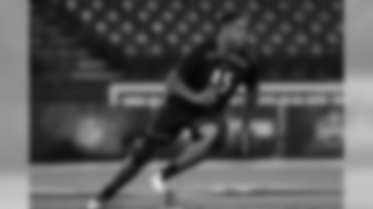 OL Trey Pipkins participates in a drill during the NFL football scouting combine on Friday, March 1, 2019 in Indianapolis.