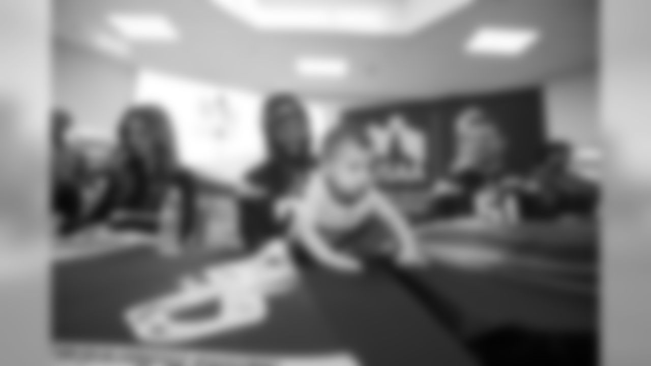 110116_usaa_ep_173.jpg