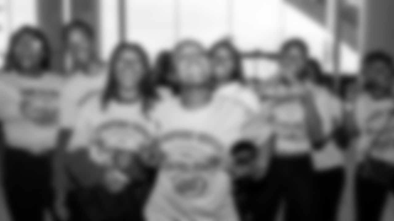221006_JerseyUnveil_MH_005