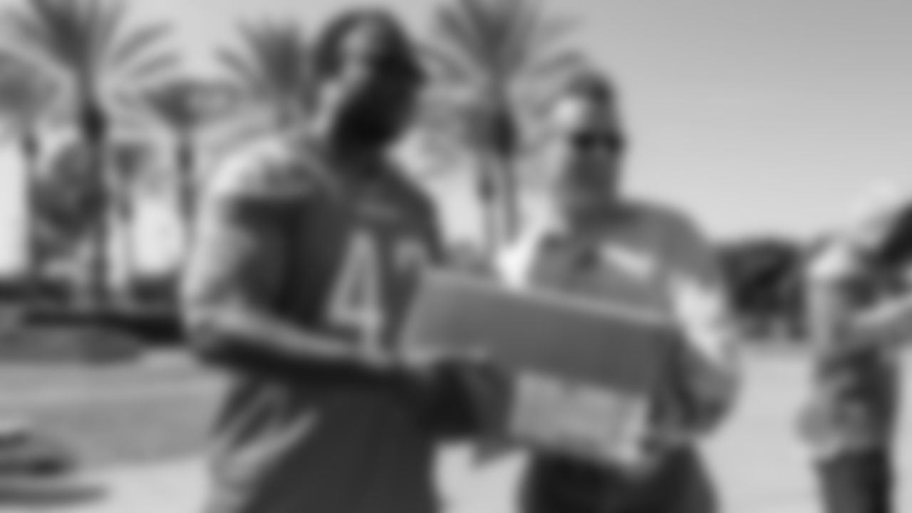 190924_FoodDonation__CME_066