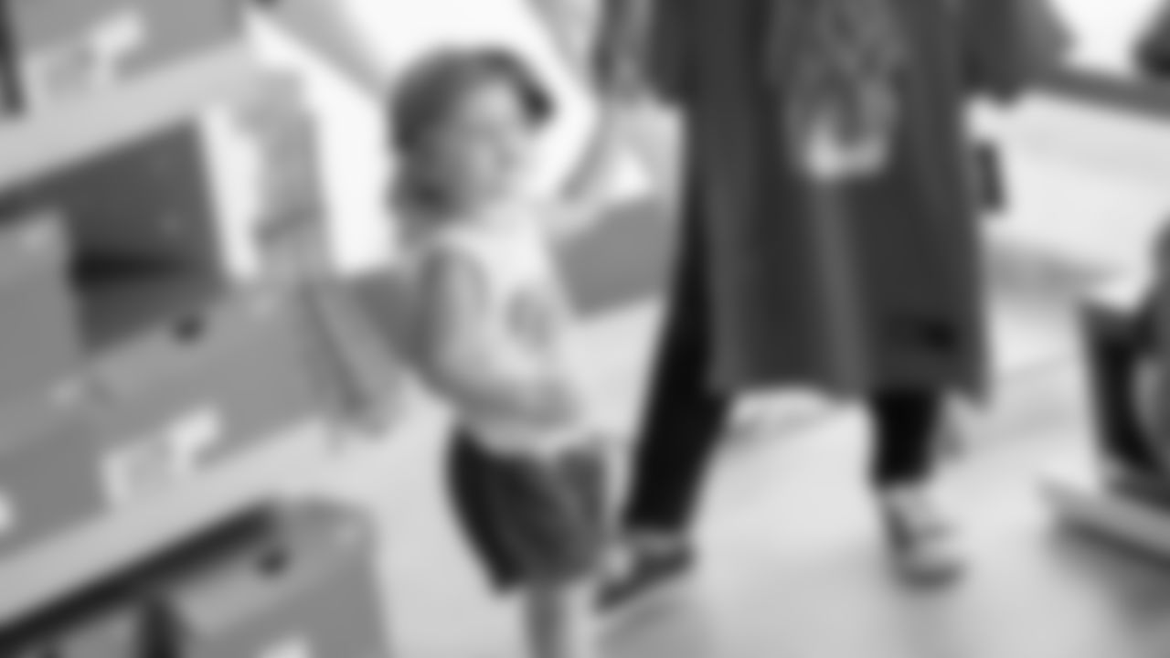 210526_SotoFamSoFi_033