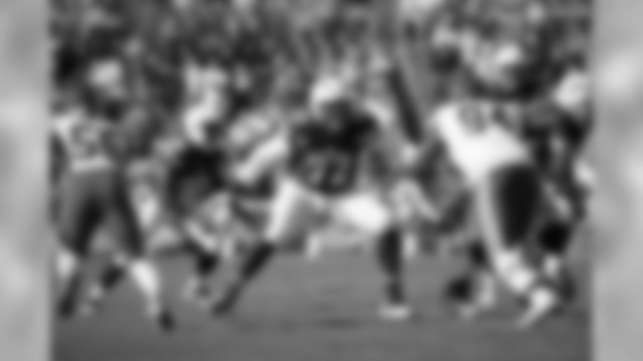 Chargers lose 27-37 against the Kansas City Chiefs at Qualcomm Stadium.
