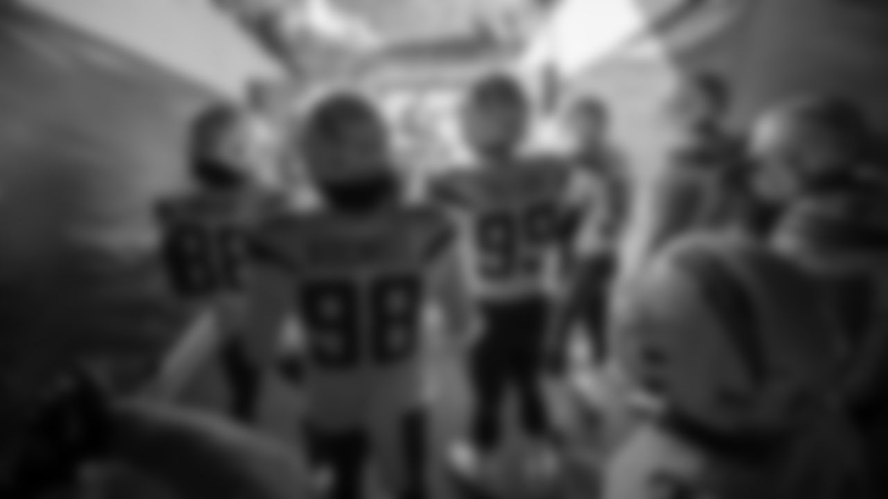 1027_MN_363-15