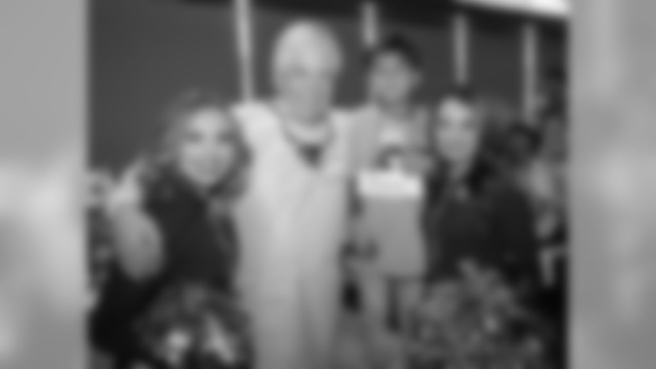 040519_Team_Smile_124