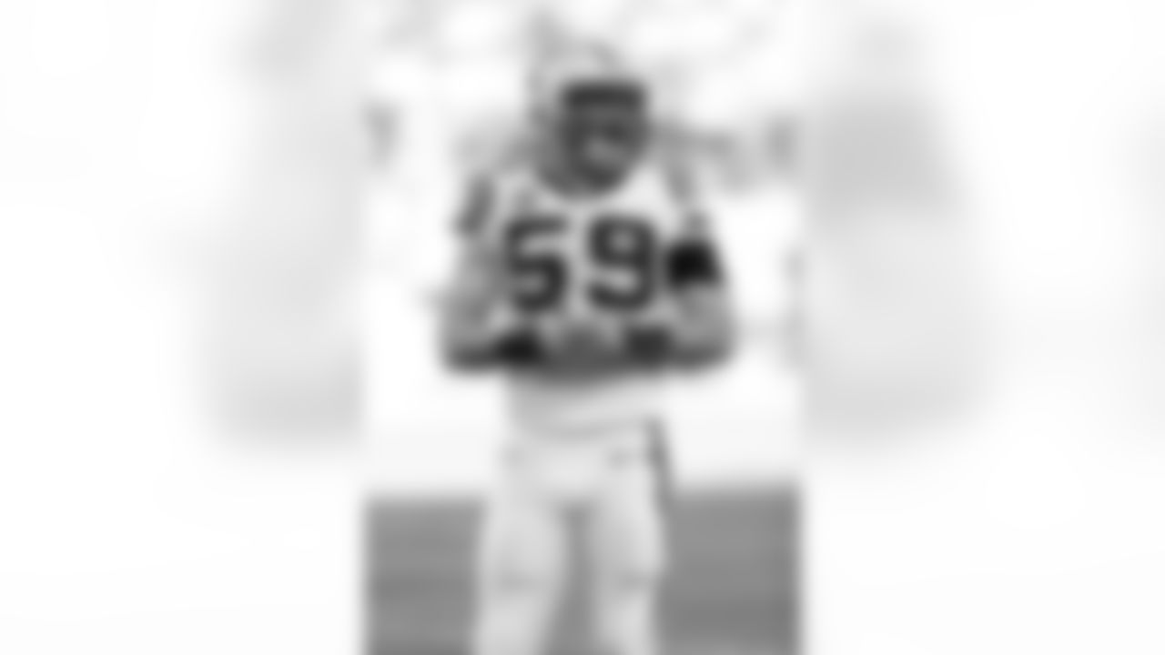 Week 5: LAC vs. NYG - Travel - Jerry Attaochu