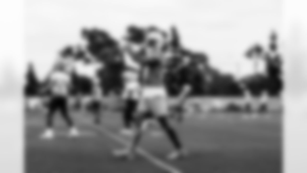 The Los Angeles Chargers practice on Friday, September 29, 2023 at Hoag Performance Center in Costa Mesa, CA.