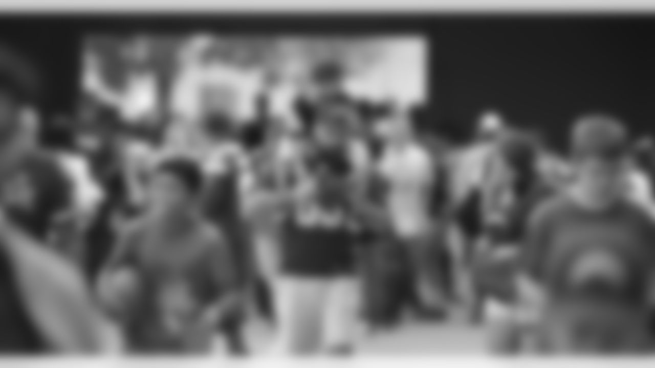 080616_fan_fest_001.jpg