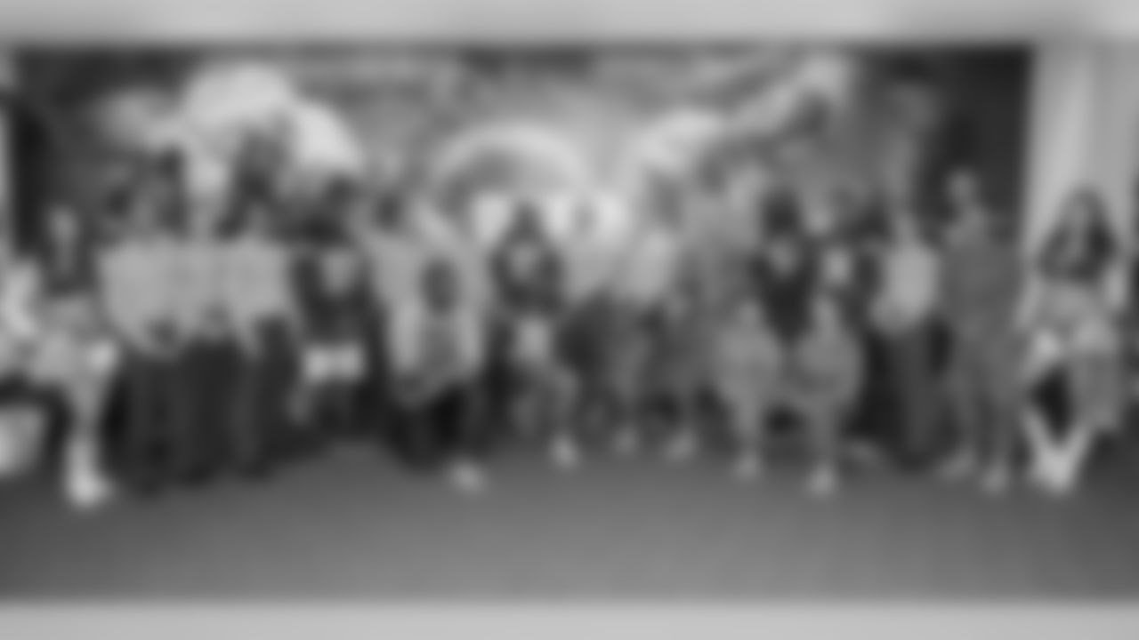 111717_pros_vs_joes_036.jpg