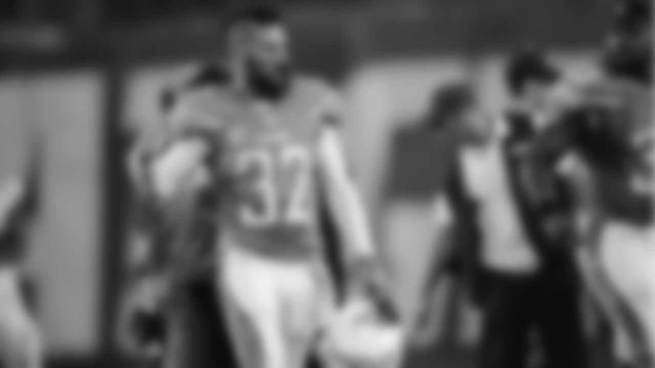027-131014_INDvsSD_MN_593