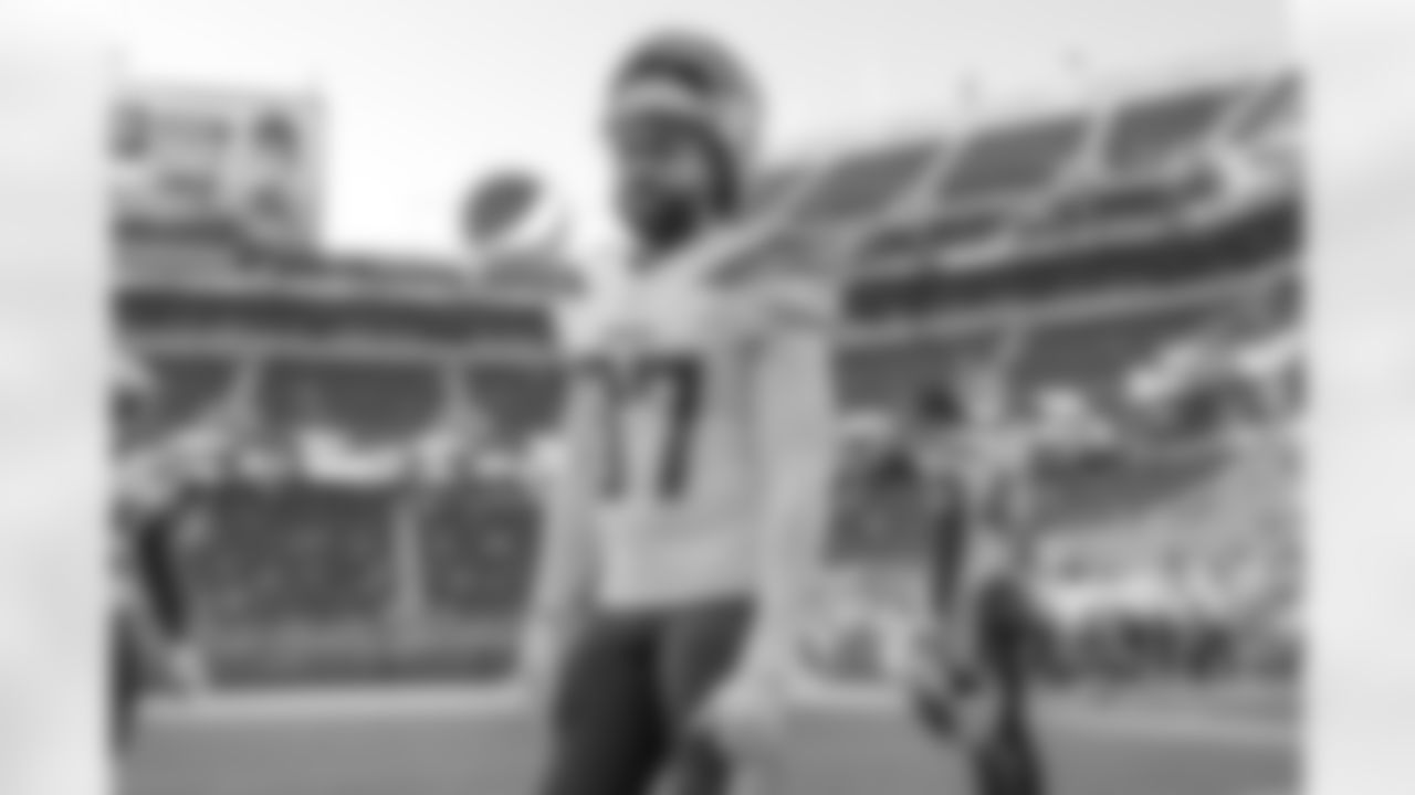 Jahleel Addae before the Bolts take the field at Levi's Stadium against the San Francisco 49ers for the last preseason game.