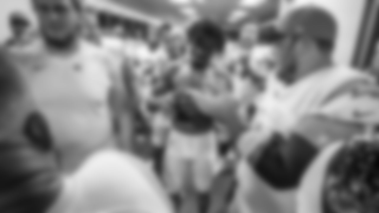 211022_LockerRoom_010