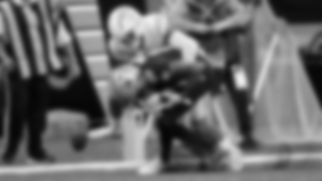 TopShots20_Tackles_027