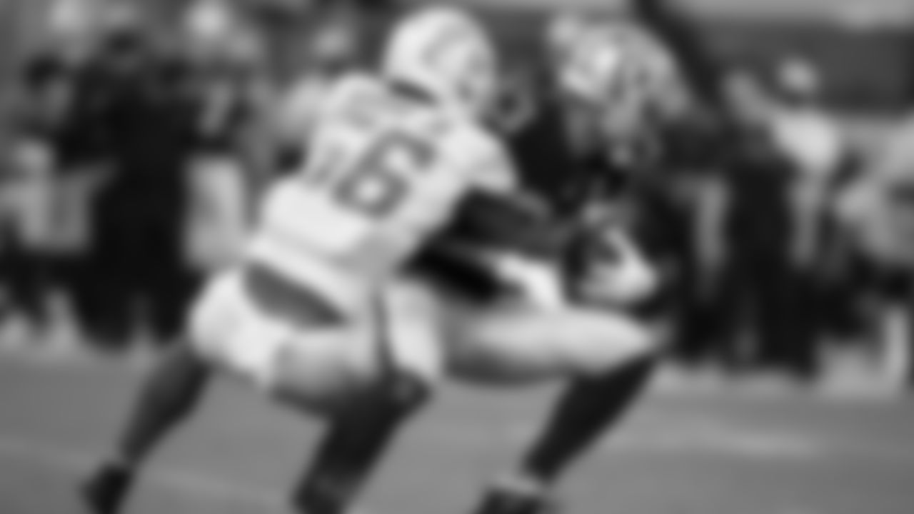TopShots20_Tackles_074