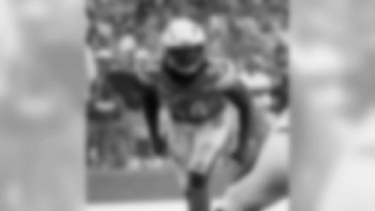 102217_denvslac_mn_450.jpg