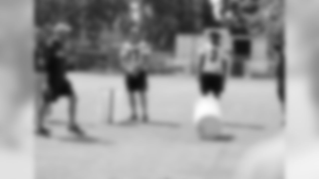 0892418_QB_Challenge_035