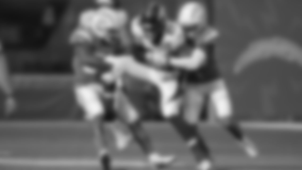 TopShots20_Tackles_078