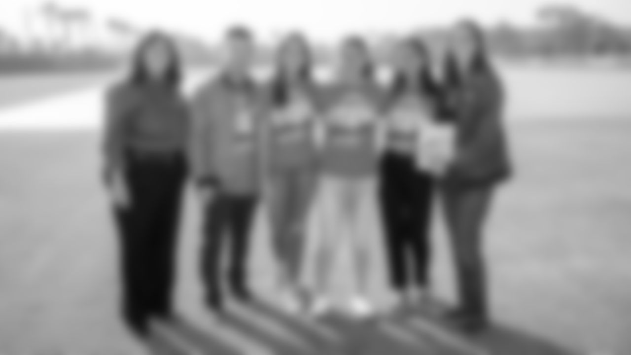 008-200208_Ducommun_Stem_Event_059