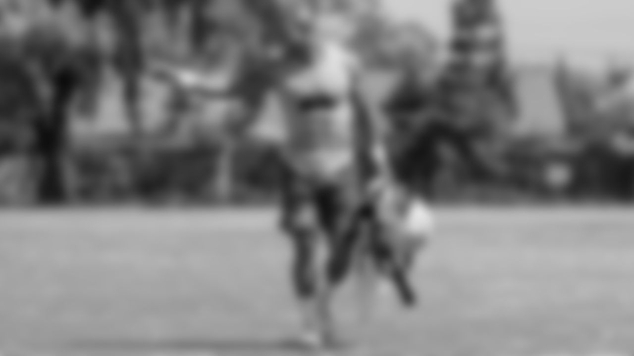 21TopShots_Ekeler_007