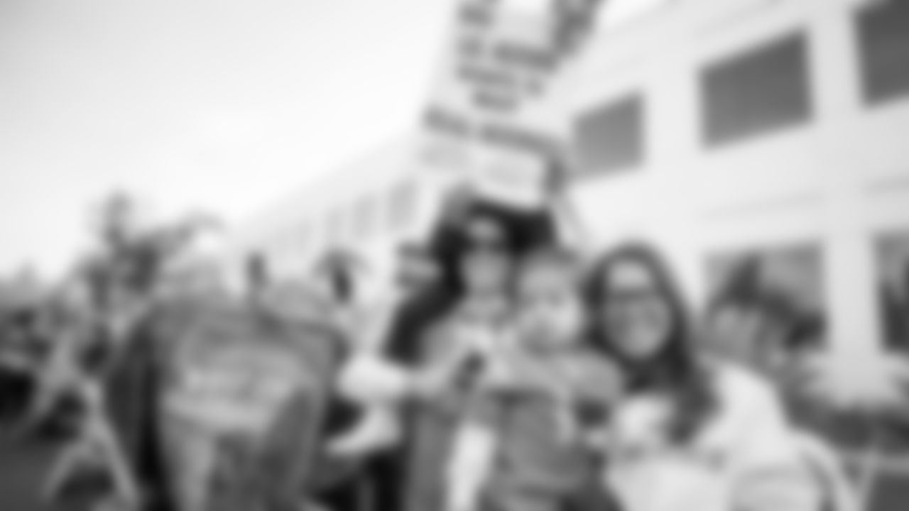 230113_SendOffGallery_033