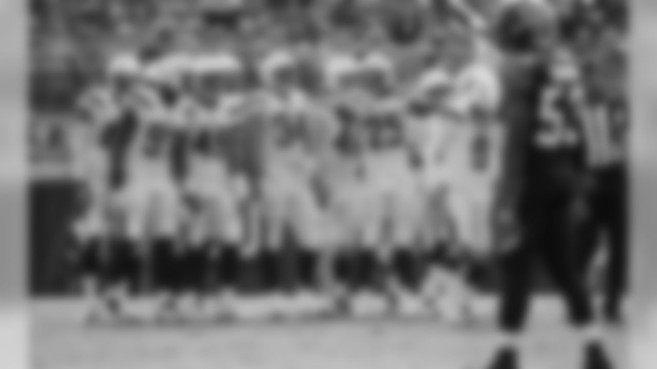 111217_lacvsjax_320.jpg