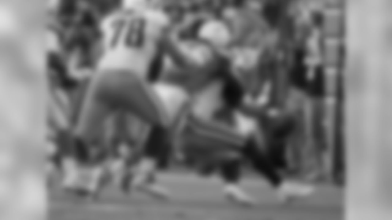 110616_tenvssd_mn_376.jpg
