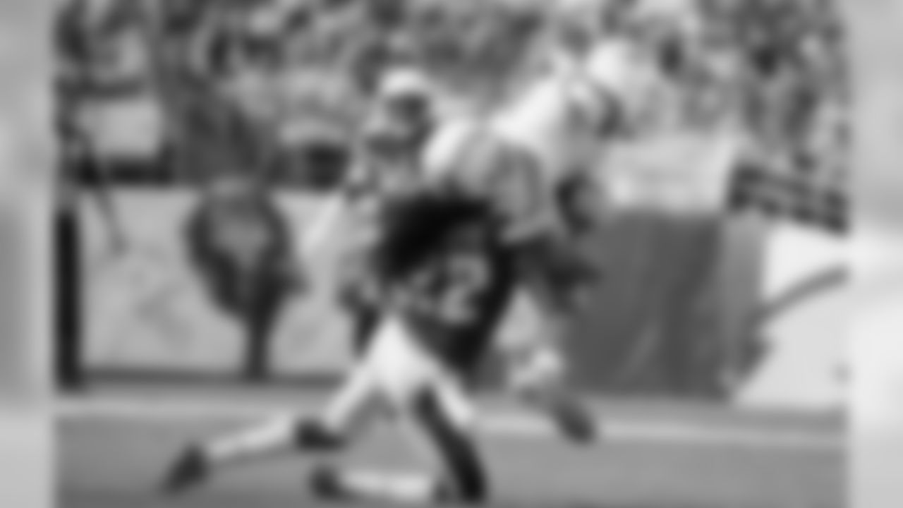 The Chargers beat the Miami Dolphins in the final home game of the 2015 season 30-14.