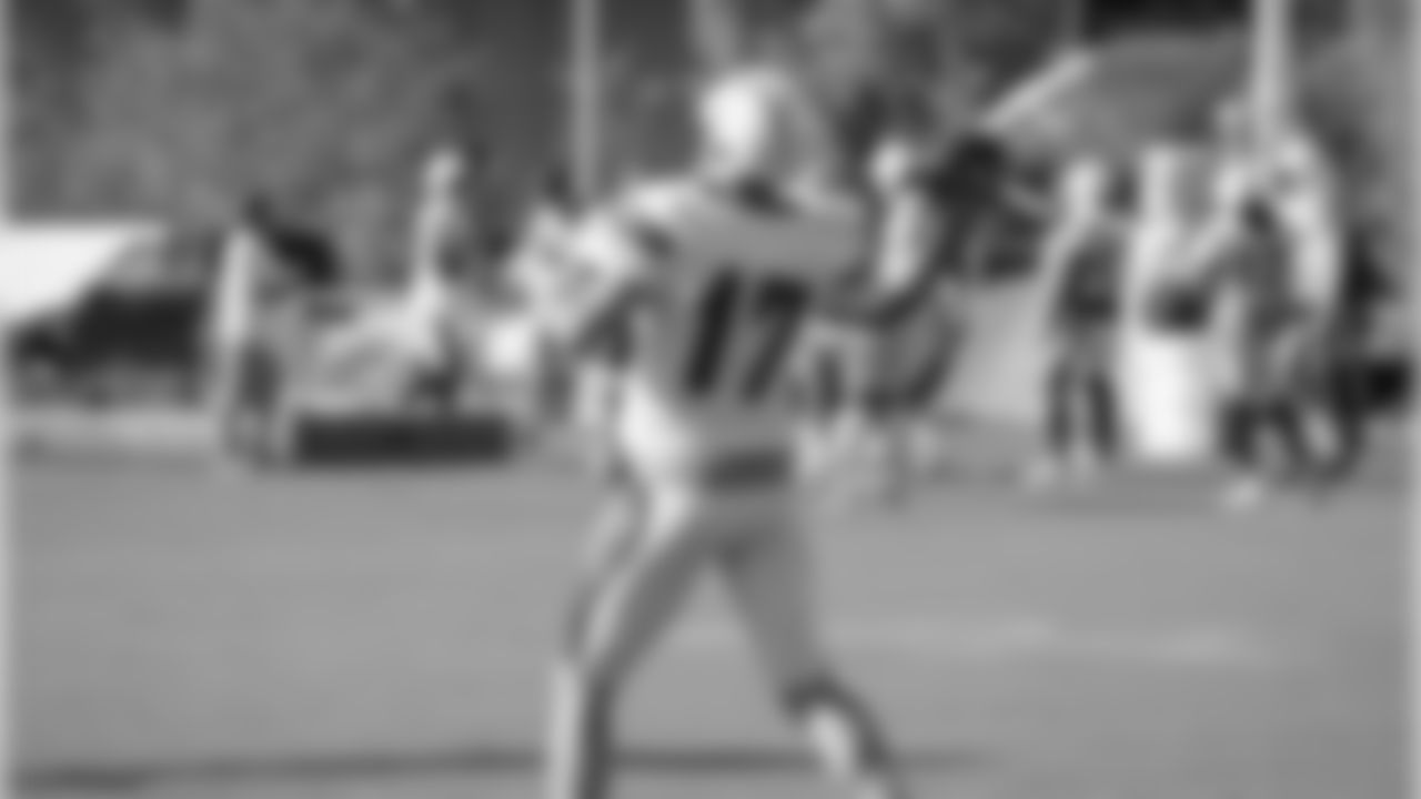 Chargers practice in preparation for Week 10 against the Jacksonville Jaguars.