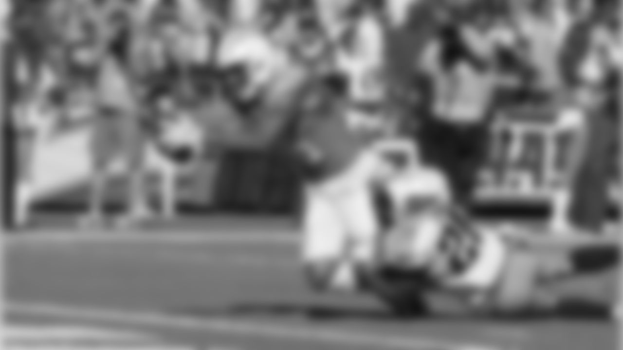110616_tenvssd_mn_244.jpg