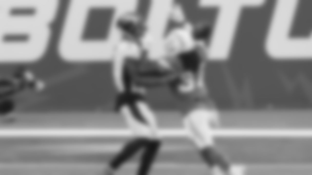 TopShots20_Defense_078