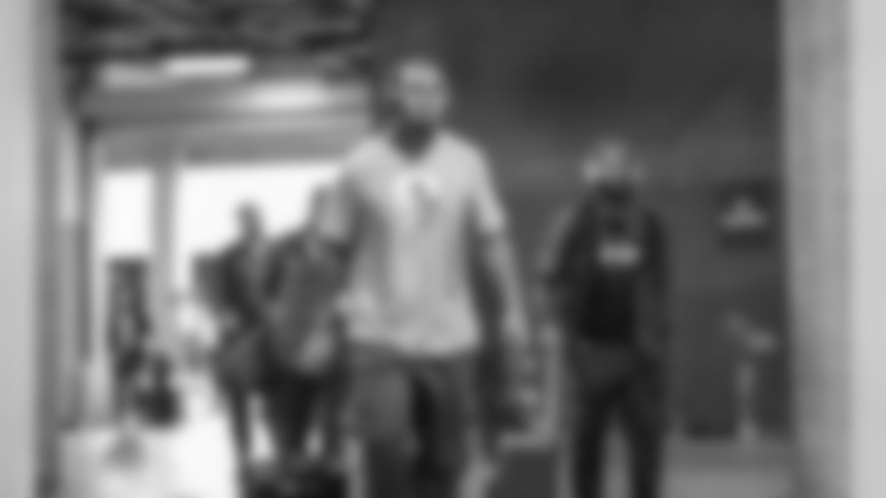 Mike Pouncey arrives at CenturyLink Field before the Bolts face off against the Seattle Seahawks in Week 9.