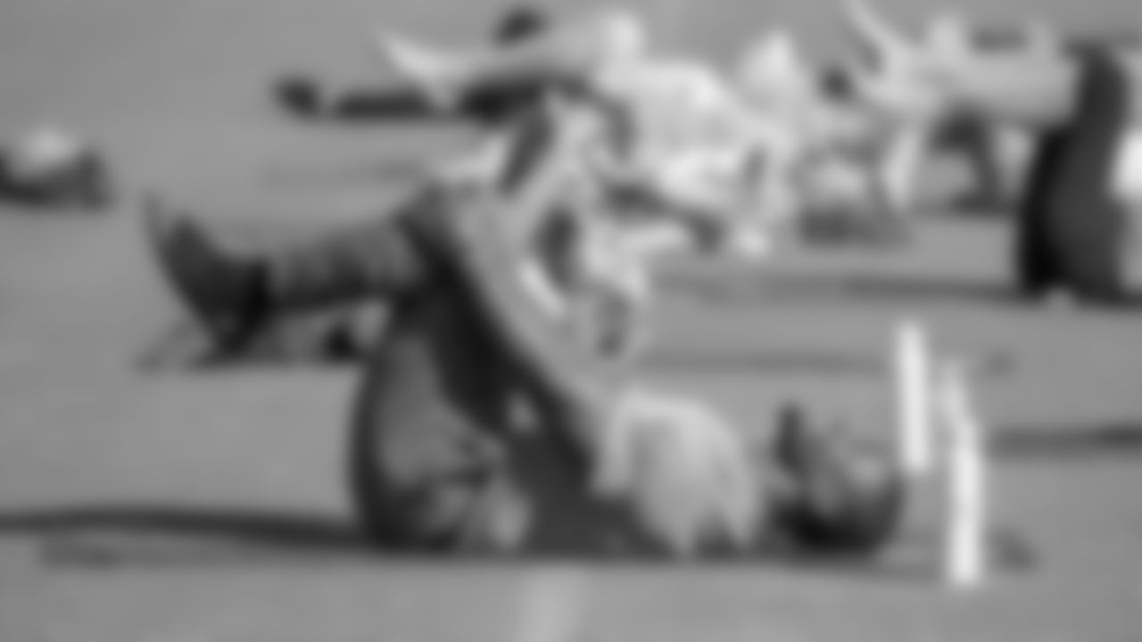 191008_Hoag_Yoga_165-35