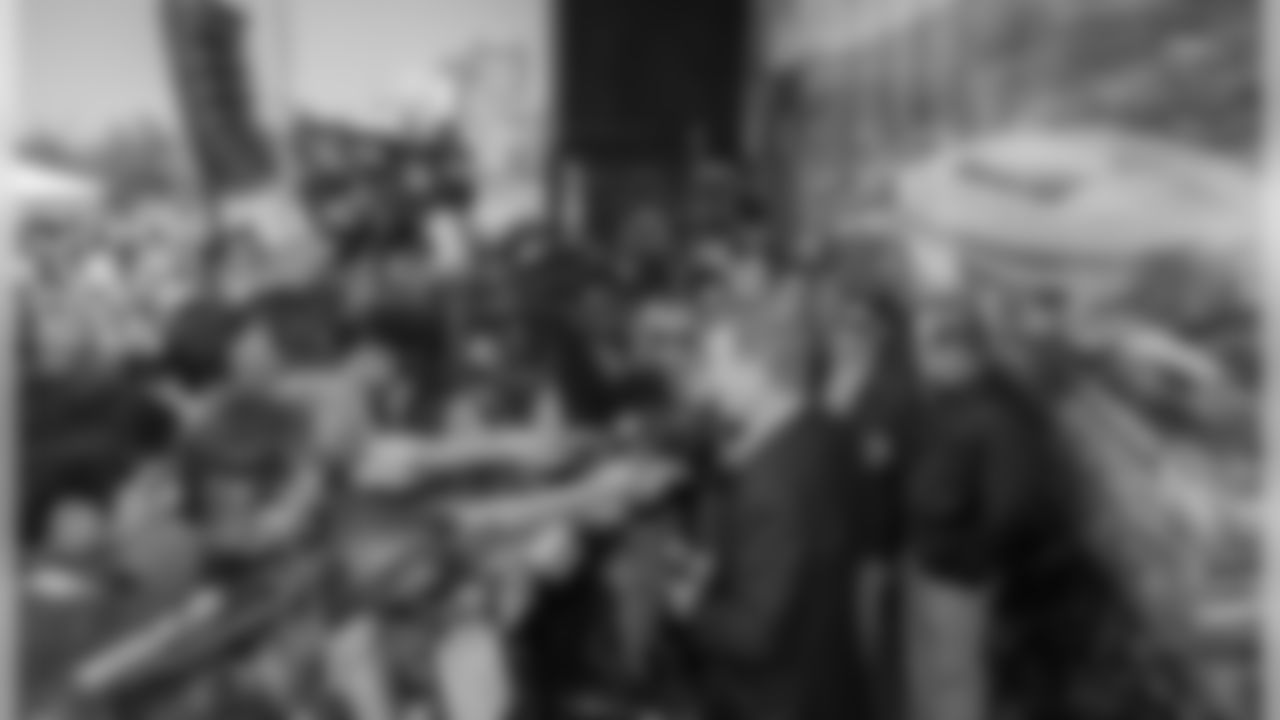 042316_signforsandiego_172.jpg