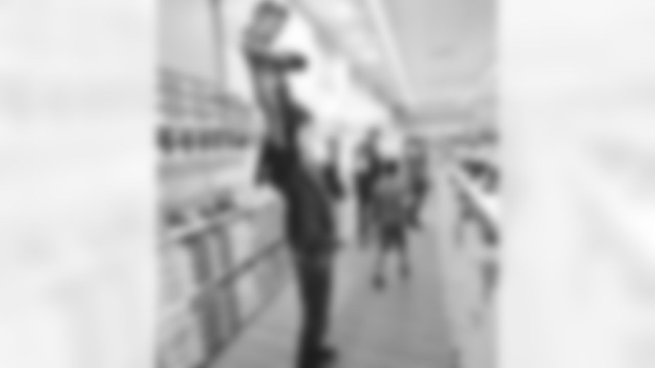 092016_shoe_drive_024.jpg