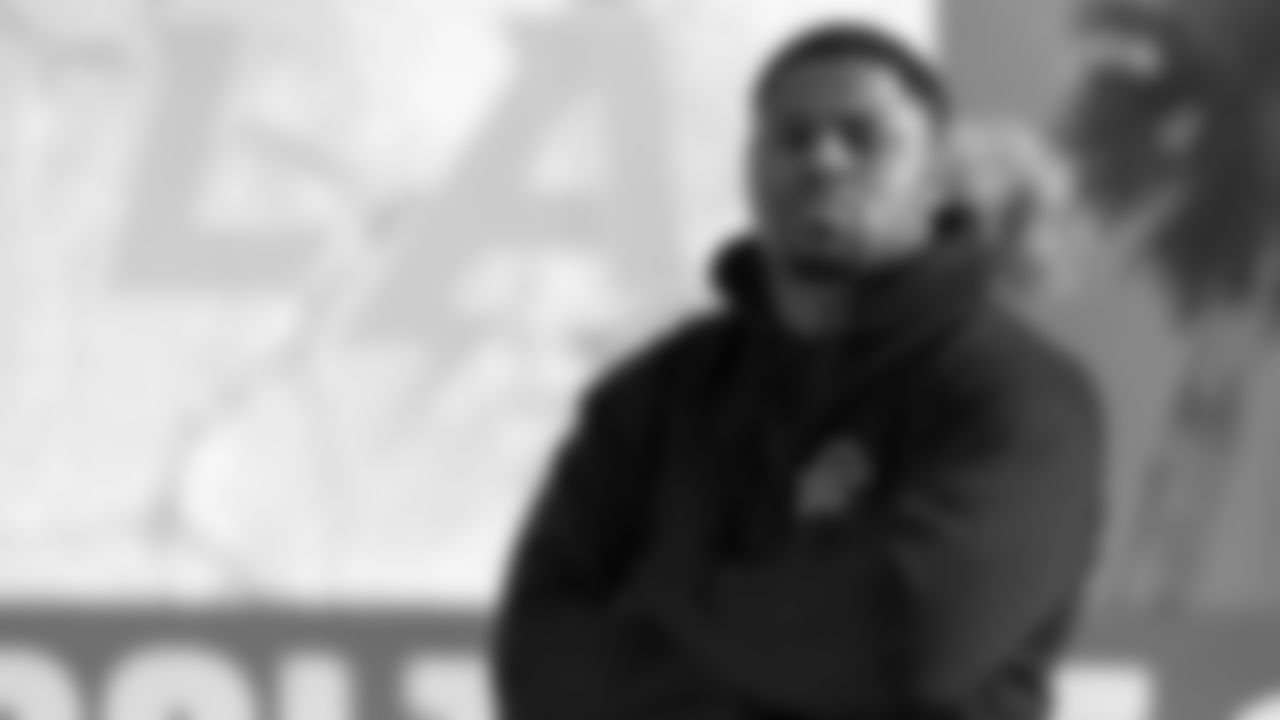 220316_KhalilMack_Studio_MN_064