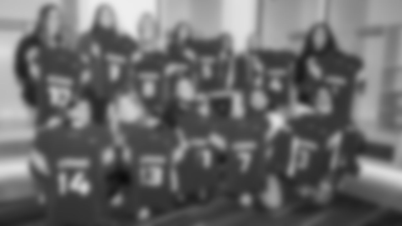 211220_JerseyHandout_TN_027