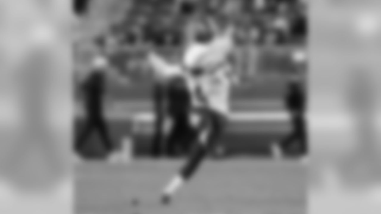 Los Angeles Chargers at San Francisco 49rs on Thursday, August 30, 2018 in Santa Clara, CA. Final score: LAC 23 vs SF 21 . (Chargers/Mike Nowak)
@Chargers - - chargers.com - -