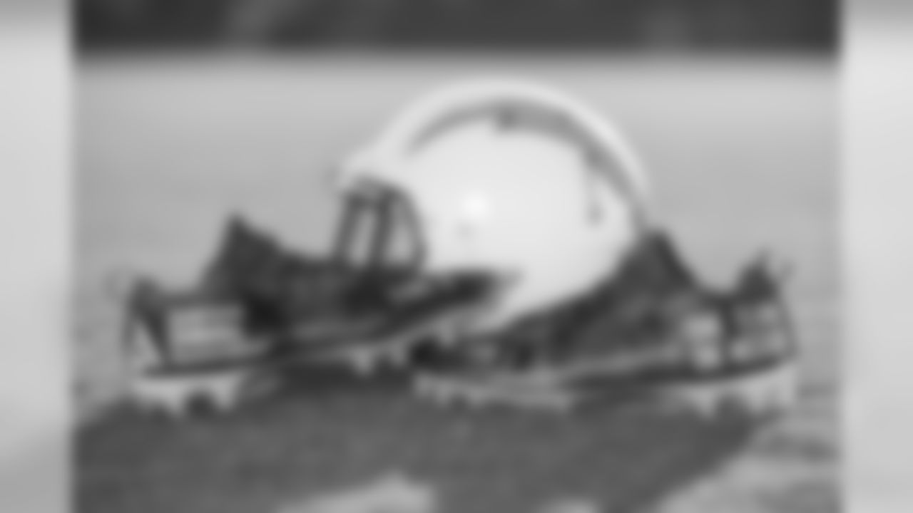 112917_cleats_014.jpg