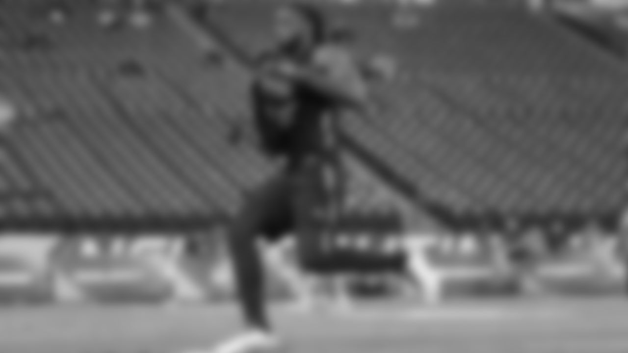 Mike Williams at the 2017 NFL Scouting Combine in Indianapolis