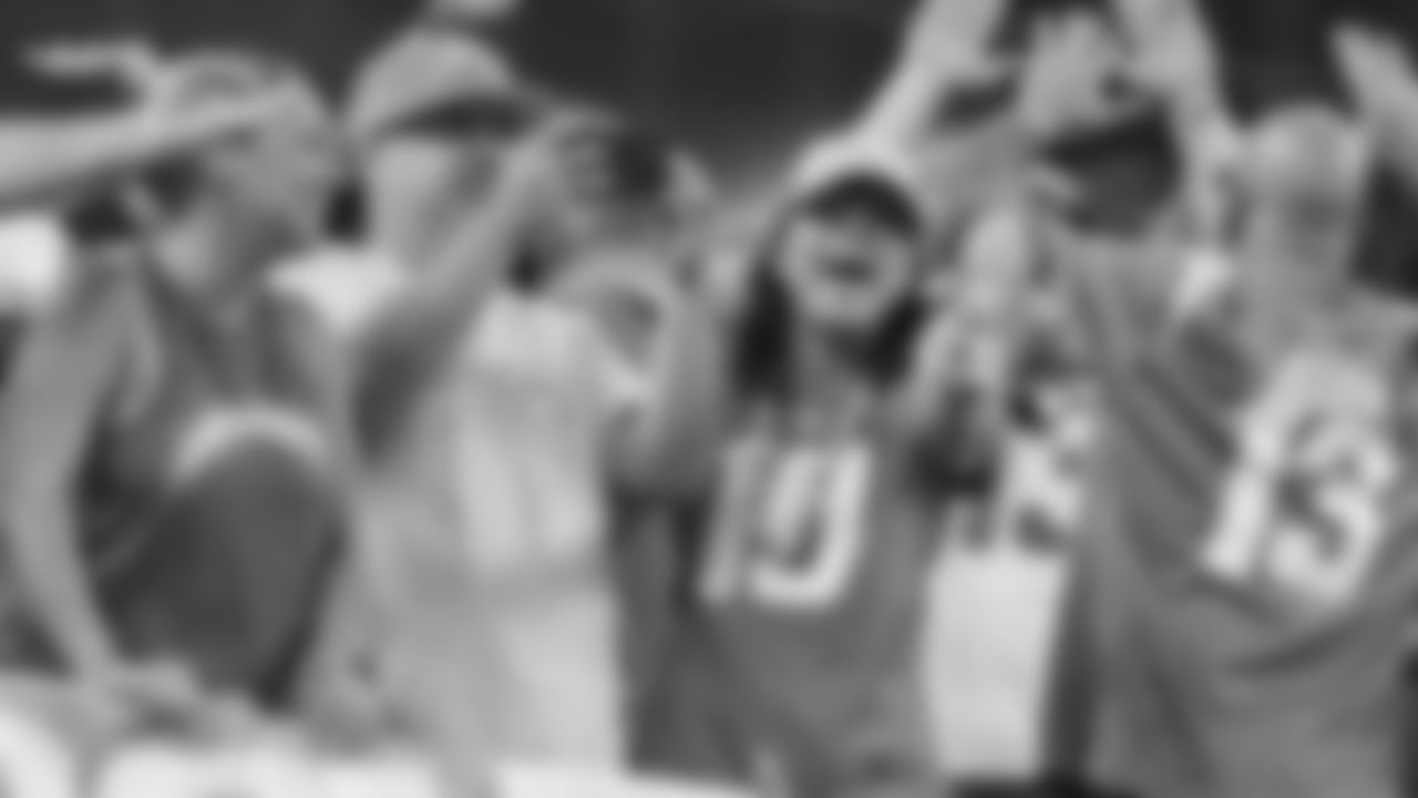 211004_BoltFam_070