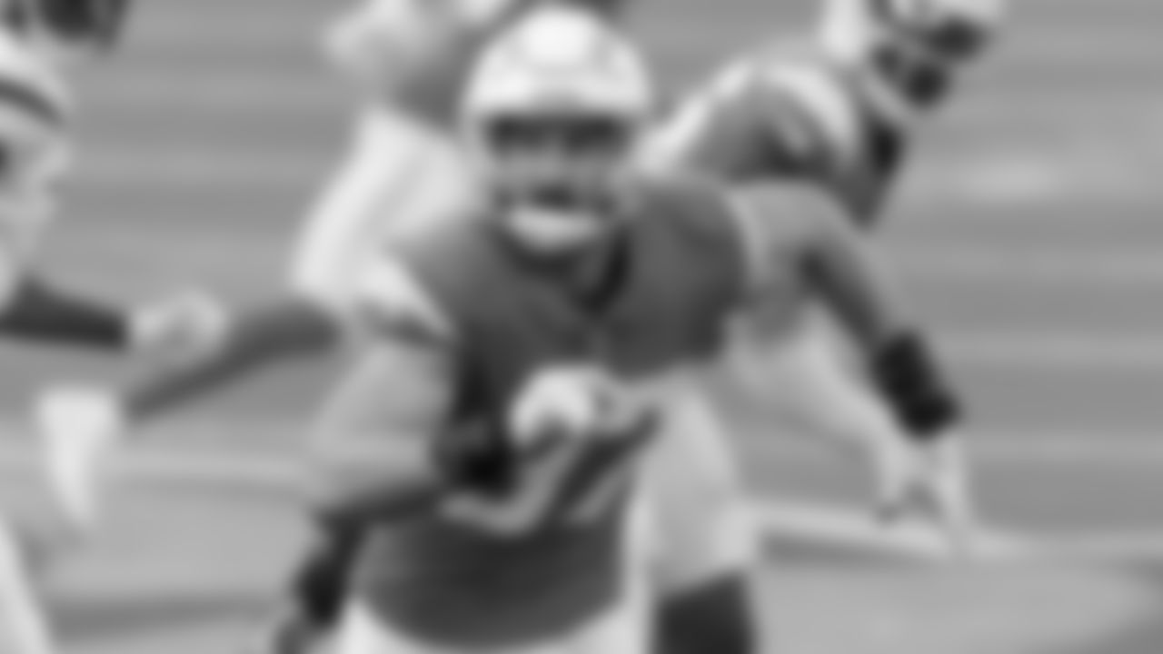 #97 | DE | JOEY BOSA