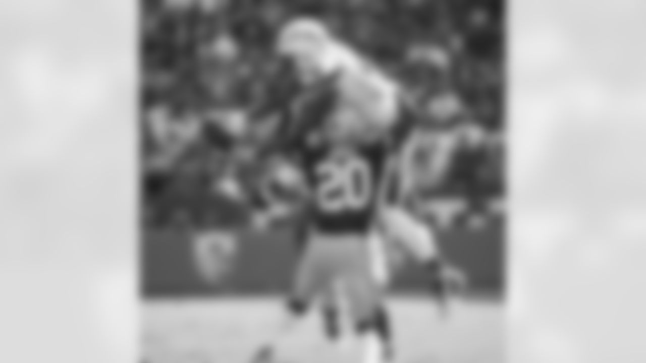 San Fransisco 49ers at Los Angeles Chargers on Sunday, September 30, 2018 in Carson, CA. Final score: SF 27-LAC 29