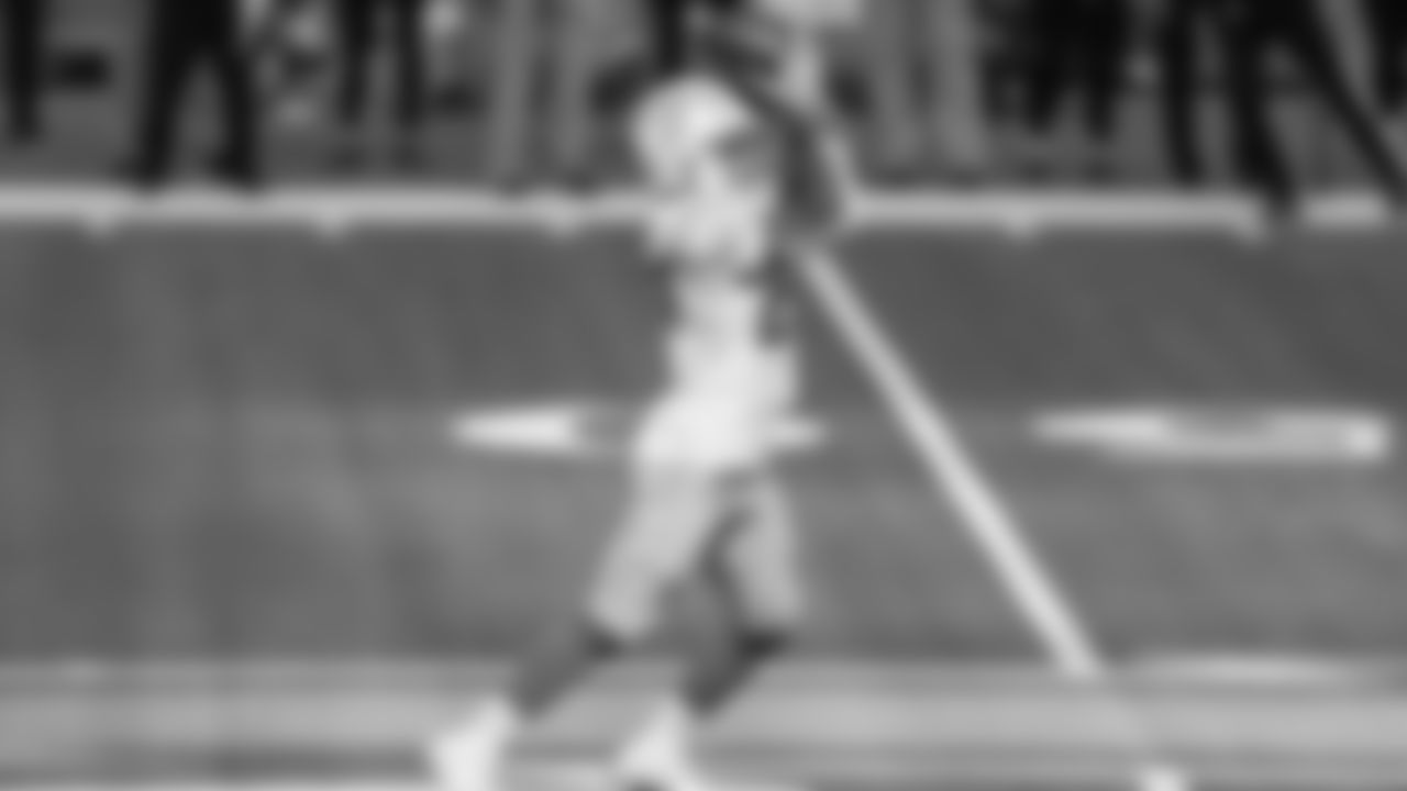 TopShots20_Catches_012