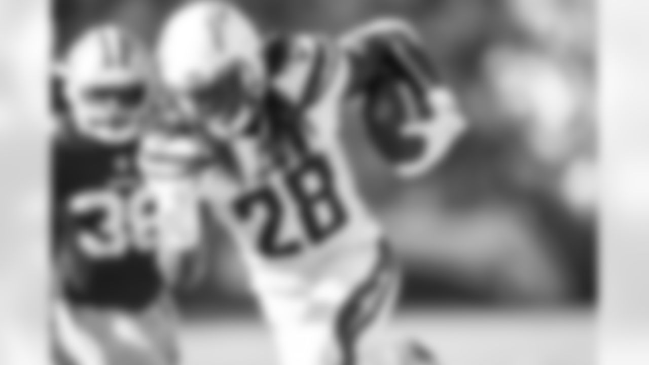 San Fransisco 49ers at Los Angeles Chargers on Saturday, September 30, 2018 in Carson, CA. Final score: 27-29. (Eddie Perlas/Chargers)
@Chargers - - chargers.com - -