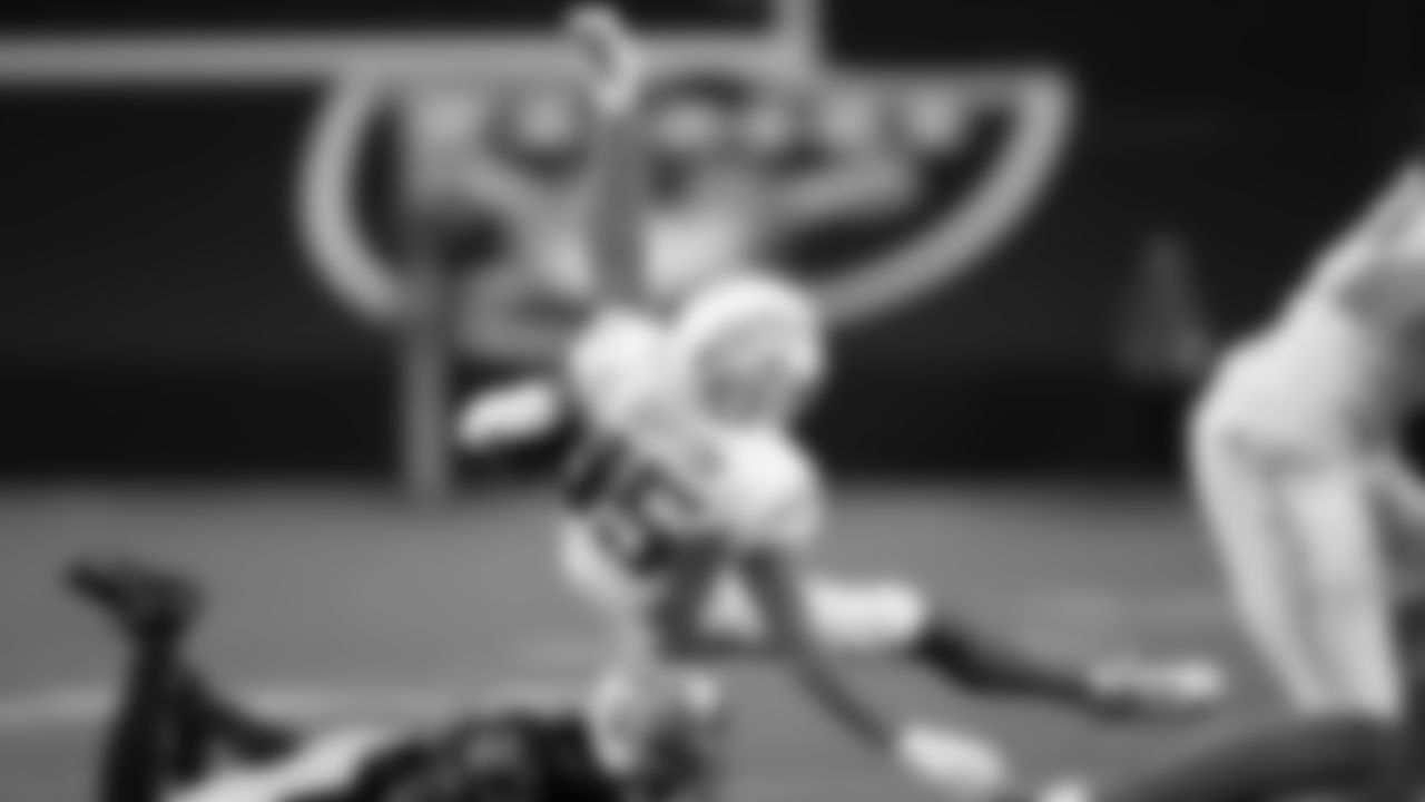 TopShots20_Offense_074