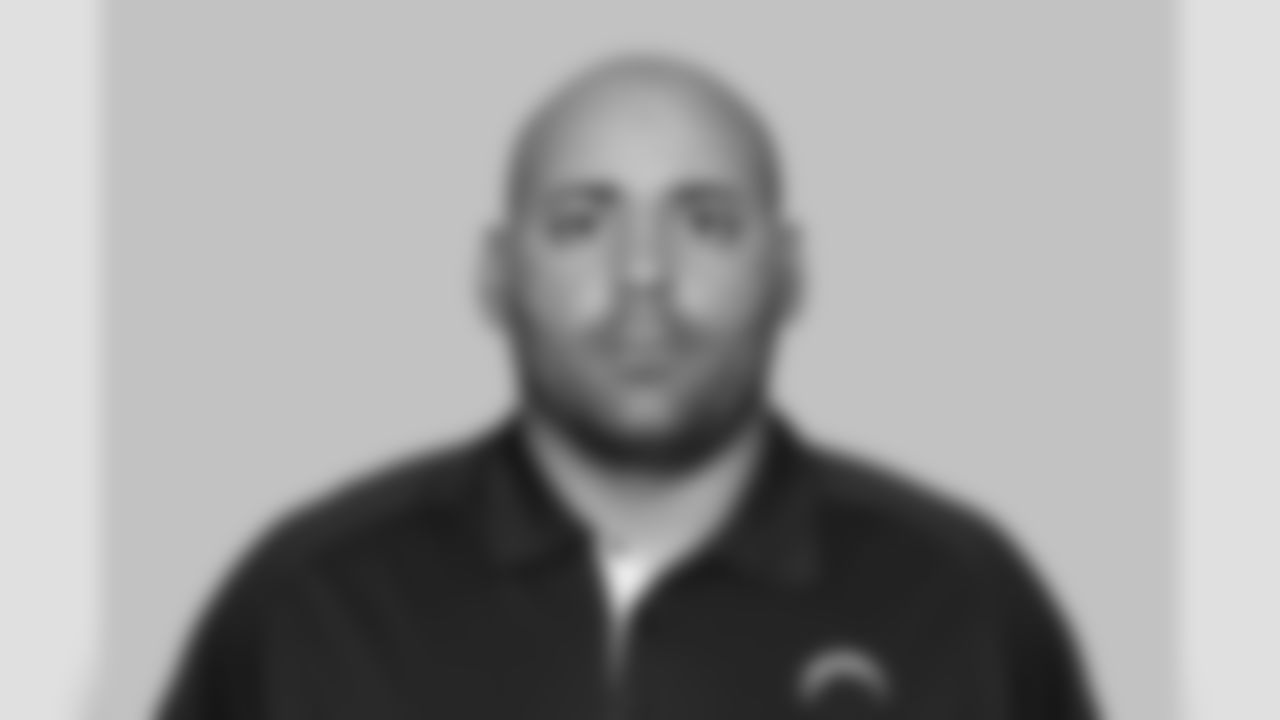This is a photo of Dan Shamash of the Jacksonville Jaguars NFL football team. This image reflects the Jacksonville Jaguars active roster as of Wednesday, June 22, 2016. (AP Photo)