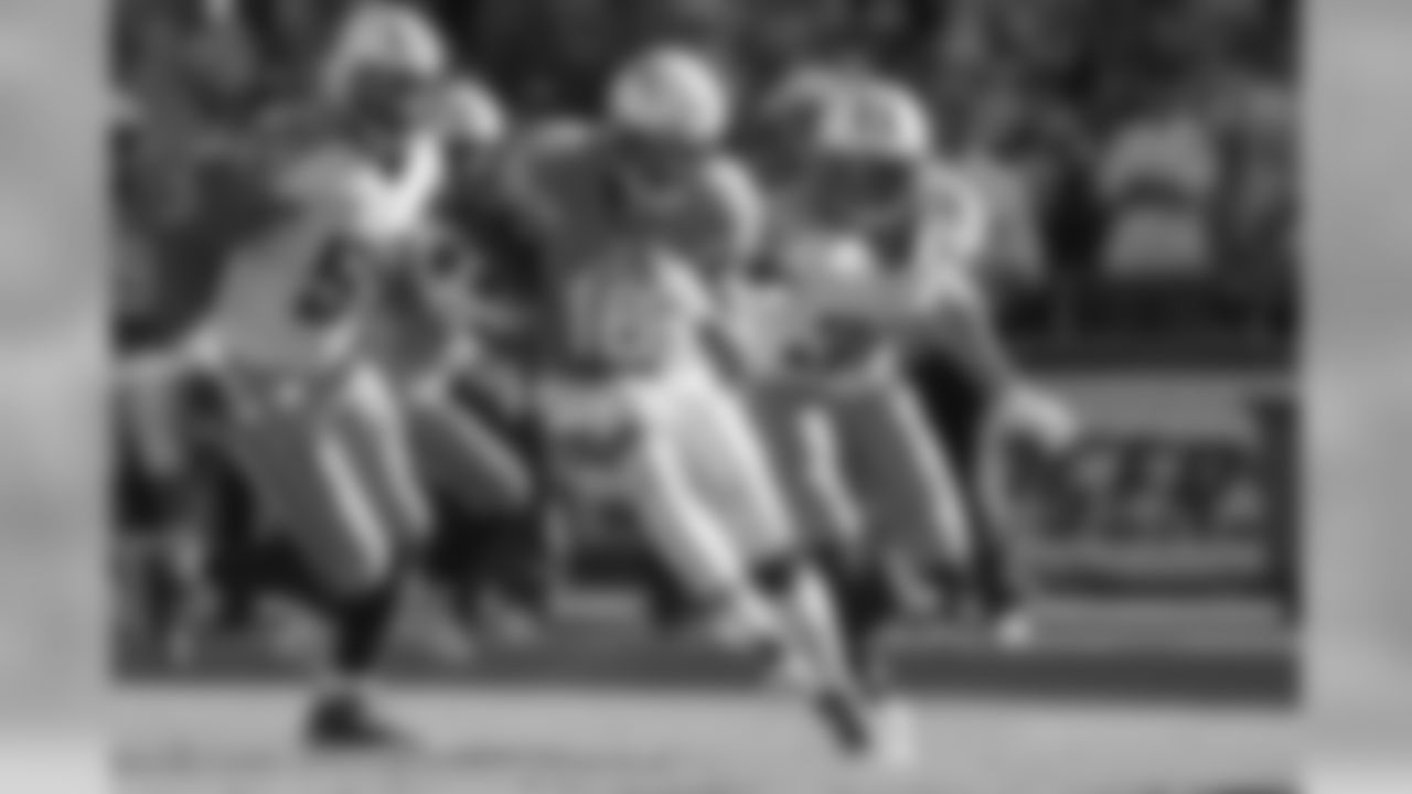 110616_tenvssd_gr_077.jpg