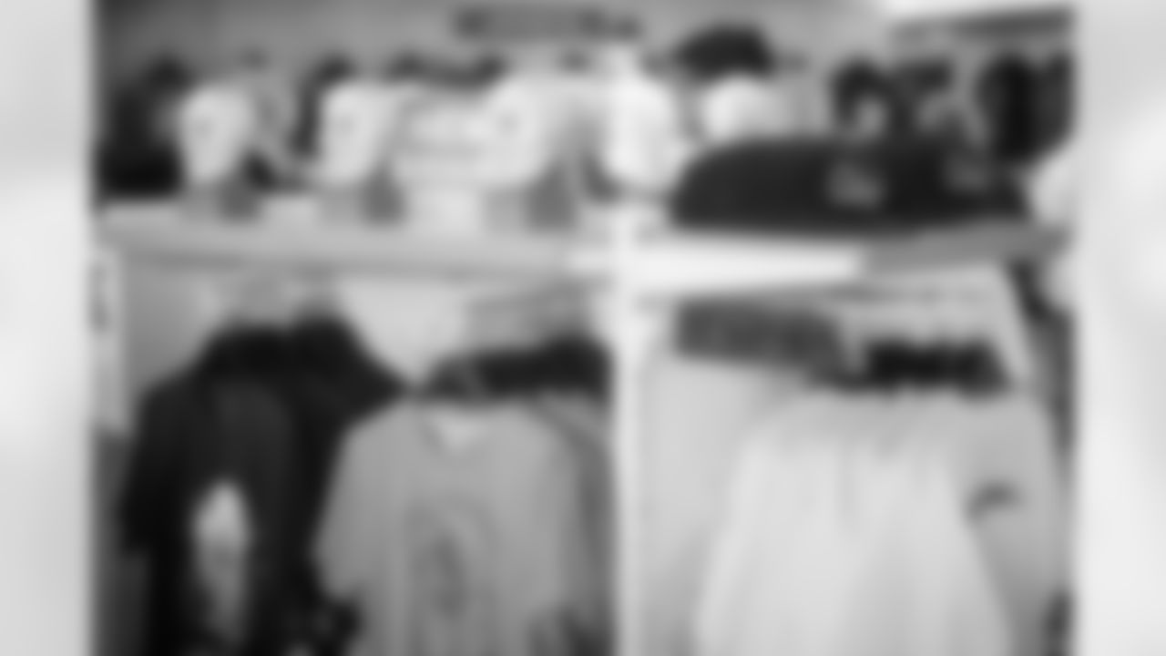 The Los Angeles Chargers play the Las Vegas Raiders on Sunday, October 1, 2023 at SoFi Stadium in Inglewood, CA.
[FINAL SCORE: LAC 24 - LV 17]